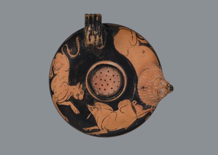 Red-figure guttus, Arsinoe Cyprus, 5th BC, Attica. Guttus vessel, height 5.1 cm, width 10.6 cm.