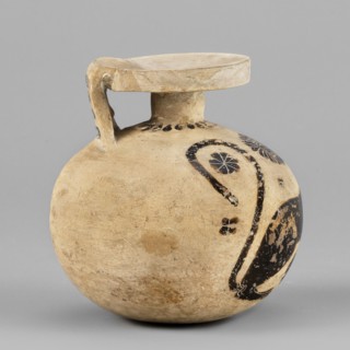 Aryballos with a depiction of a panther, Seated Panther Painter c. 620–590 BC. Spherical aryballos