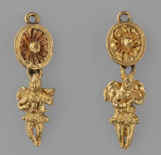 Two earring pendants in the shape of winged Geniuses, Pair of pendants - each composed of 2 parts: