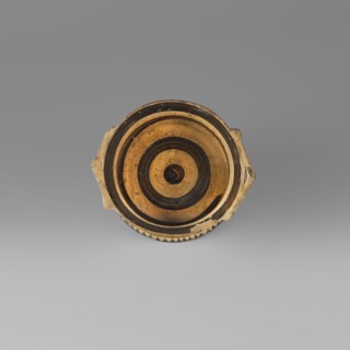 Orientalising pyxis with an animal frieze in the Silhouette style, Images of animals, Middle