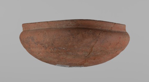 Medum-type bowl, ceramics; Egyptian pottery; clay vessel. Bowl with a hemispherical shape: walls