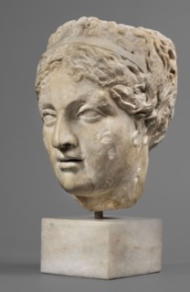 Head of Venus or a nymph, unknown Roman workshop, female portrait, Roman sculpture, hairstyles,