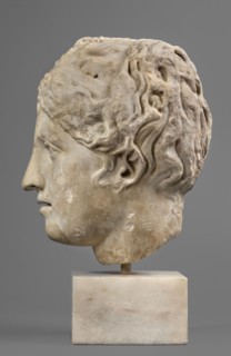 Head of Venus or a nymph, unknown Roman workshop; female portrait, Roman sculpture, hairstyle;