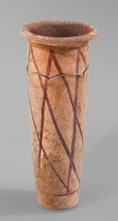 Cylindrical vessel with crosshatched decoration, painted ceramic with engraved decorations and