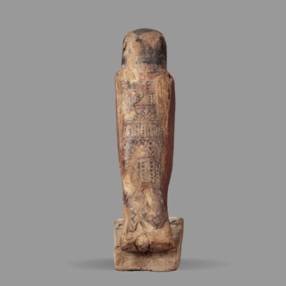 Figurine of the falcon Sokaris, guardian of the necropolis; Horus mythology. A falcon stands on a