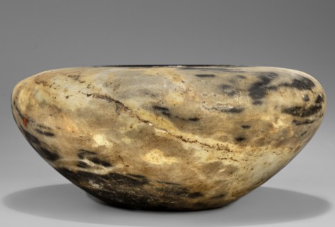 Stone vessel, Stone vessel in the shape of a bird's nest with flat, broad shoulders and a small