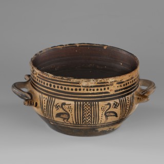Skyphos mug with depictions of ducks. Late Geometric period, ca. 725–700 BC. Attributed to Attica.