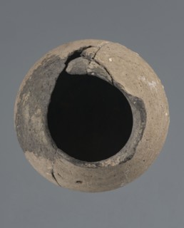 Vessel with a rounded bottom, unknown northern Mesopotamian workshop; vice-free vessels; Early