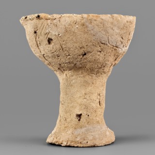 Beaker with engraved decoration, unknown northern Mesopotamian workshop. Hand-made beaker on a