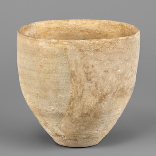 Tall bowl, unknown Northern Mesopotamian workshop. Tall bowl with a small, flat bottom. The walls