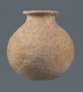 Globular vessel, unknown Northern Mesopotamian workshop, Early Jazira III period ca. 2600–ca. 2350