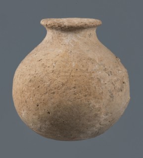 Globular vessel, unknown Northern Mesopotamian workshop, Early Jazira III period ca. 2600–ca. 2350