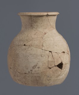 Fragment of a bottle upper 3/4, unknown Northern Mesopotamian workshop; Early Jazira III period ca.