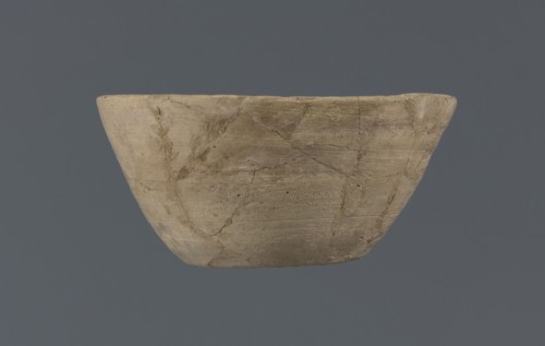 Bowl, unknown Northern Mesopotamian workshop, Early Jazira III period ca. 2600–ca. 2350 BC. Clay