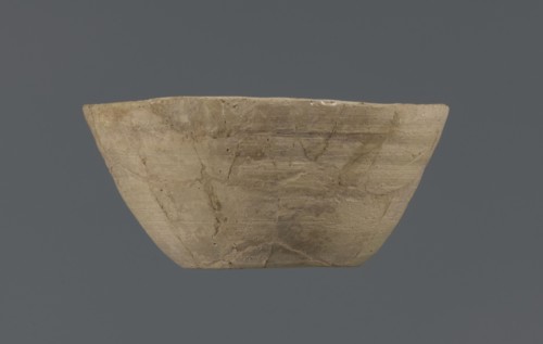 Bowl, unknown Northern Mesopotamian workshop, Early Jazira III period ca. 2600–ca. 2350 BC. Clay