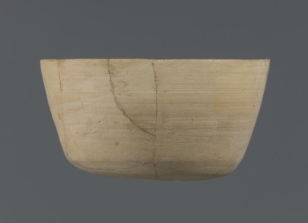 Bowl, unknown northern Mesopotamian workshop; Early Jazira III period ca. 2600–ca. 2350 BC; clay