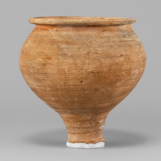 Beaker, unknown Northern Mesopotamian workshop; stemmed beaker, clay; Beaker with a bulging bowl,