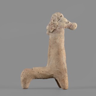 Horse figurine, unknown Cypriot workshop. Schematic horse figurine. Plastically modeled muzzle,