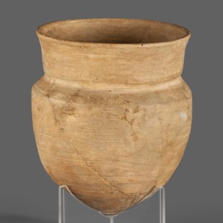 Cup, unknown Neo-Assyrian workshop; palace pottery, Kalah Iraq, cups; Assyrian art, Near Eastern