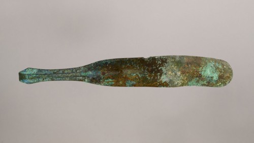 Scraper, Metal scraper with a typical, slightly curved shape. The item consists of a handle and a