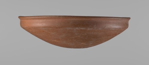 Medum-type bowl, Egyptian ceramics, Medum-type bowl with characteristic carination under the rim.