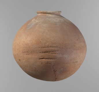 Vessel, Egyptian pottery vessel with an almost spherical, slightly horizontally stretched shape,