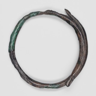 Bracelet, unknown northern Mesopotamian workshop. Small round bracelet made of a single coil of