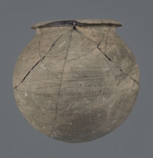 Vessel, unknown Northern Mesopotamian workshop, Early Jazira III period ca. 2600–ca. 2350 BC,