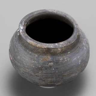 Vessel, unknown northern Mesopotamian workshop; viceless vessel, metallic ware, spherical vessel