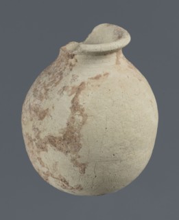 Spherical vessel, unknown northern Mesopotamian workshop; clay; Early Jazira III period / Early