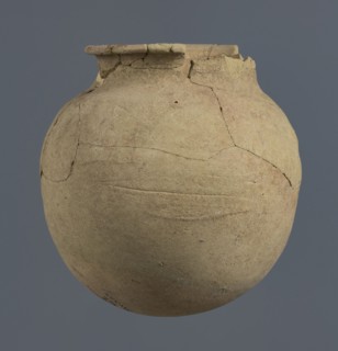 Spherical vessel, unknown Northern Mesopotamian workshop, Early Jazira III period ca. 2600–ca. 2350
