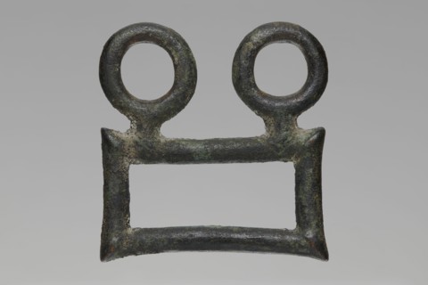 Buckle, Bronze buckle consisting of two parts in a shape similar to rectangles with joints. One