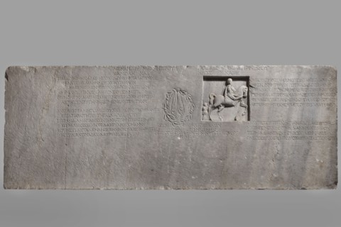 Family tombstone with epitaph, unknown workshop, Greek inscriptions, restitution Braniewo ; Lyc