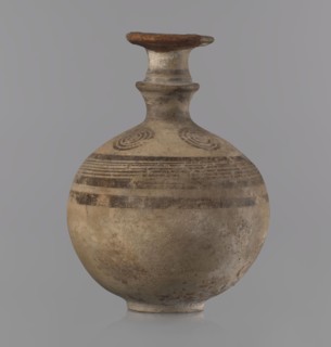 Cypriot jug, Jug with a flat foot, spherical body, high narrow neck with a strongly tilted spout,