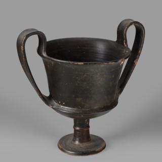 Kantharos, unknown Boeotian workshop. Physical description: Thin-walled kantharos with straight,