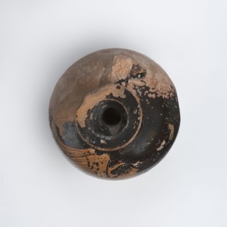 Lekythos with a sphinx; unknown Attic workshop; recovered war losses; ceramics; Greek ceramics;