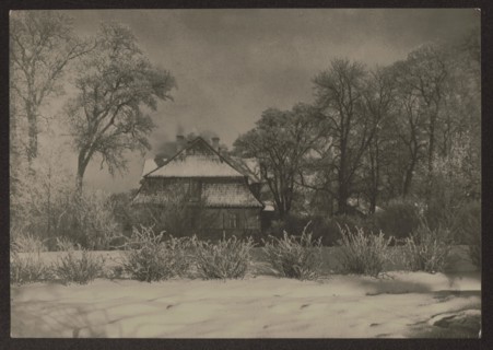 Blazewicz family manor house in Antakalnis, Vilnius — photograph by Jan Bulhak 1876–1950, ca. 1937.