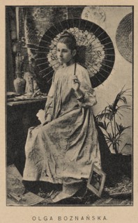 Reproduction of photographs: Portrait of Olga Boznanska with a Japanese umbrella; Portraits of