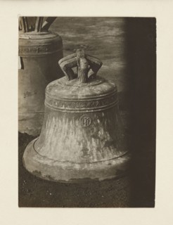 Bell from the church in Osiek near Oswiecim from the 16th century, requisitioned in 1917/1918 –