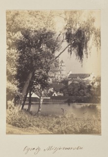 Missionary Gardens; photograph, 1912; Bulhak, Jan 1876–1950; missionary church and monastery,