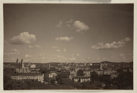 Vue générale Vilnius. General View; photograph, pictorialism, panorama of Vilnius, ca. 1913;