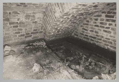 Vilnius. Cathedral, Royal Crypt - Remains of King Alexander; Bulhak, Jan 1876–1950; Vilnius