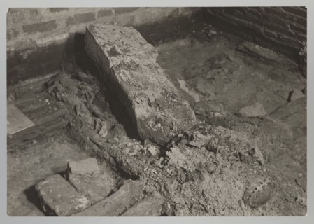Vilnius. Cathedral — interior of the royal crypt; photograph from nature by Jan Bulhak 1876–1950;