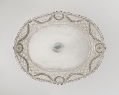 Openwork fruit basket by Harris, CS & Sons London; goldsmith's firm; fl. 1817–1933 and Charles