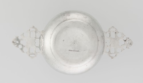 Porridge bowl porringer, maker: Vander, Henry & Vander Arthur; maker's firm: Vander, CJ, Ltd