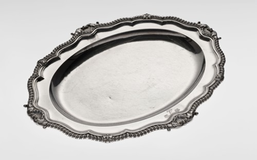 Oval platter by Benjamin & James Smith fl. 1809–1812, maker's mark/goldsmith's firm; Georgian,