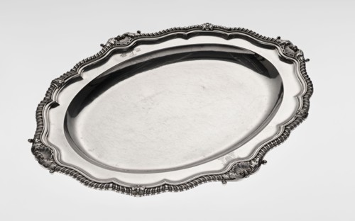Oval platter by Benjamin & James Smith fl. 1809–1812, makers; goldsmith's firm. Georgian, George