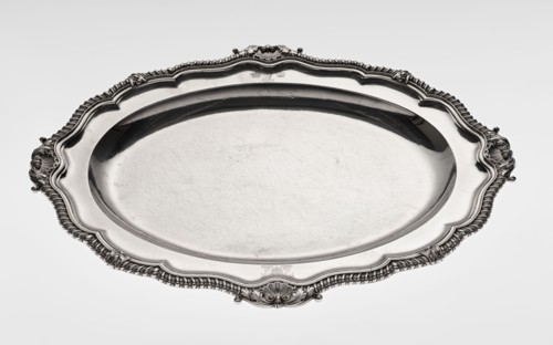 Oval Platter, Smith, Benjamin & James fl. 1809–1812 maker's role / goldsmith's firm, coats of arms,