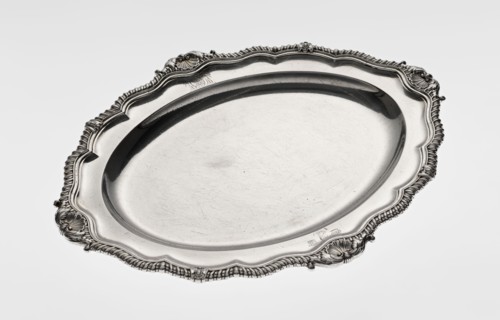 Oval platter by Benjamin & James Smith fl. 1809–1812, goldsmiths. Georgian/George III style; oval