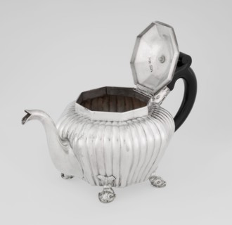 Teapot, maker: Thomas II fl. 1798–1809?, goldsmith. Teapot supported on four legs in the form of